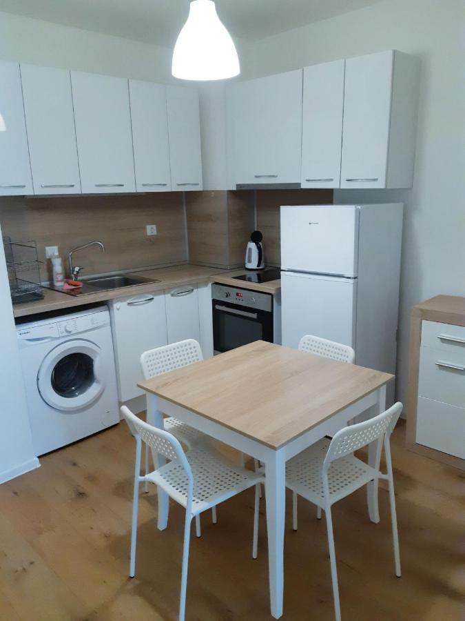 סופיה Huge Apartment With A Parking Space In The Same Building מראה חיצוני תמונה
