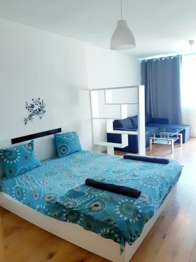 סופיה Huge Apartment With A Parking Space In The Same Building מראה חיצוני תמונה